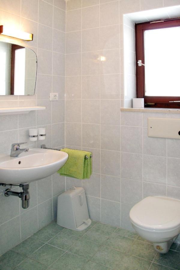 Apartment Haupthaus Schoenblick - Svh121 By Interhome San Valentino alla Muta Eksteriør billede